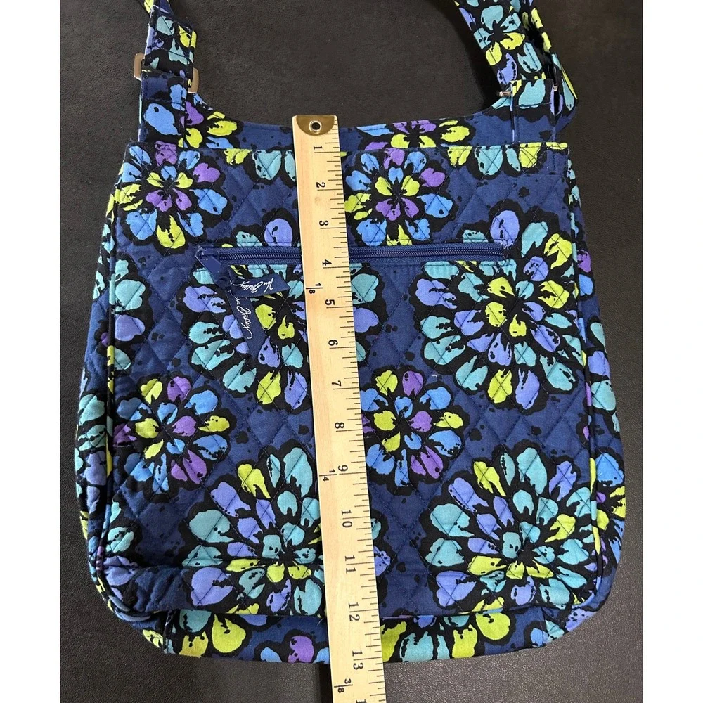 Vera Bradley Indigo Pop Hipster Crossbody Bag Blue Floral Quilted Cotton RETIRED